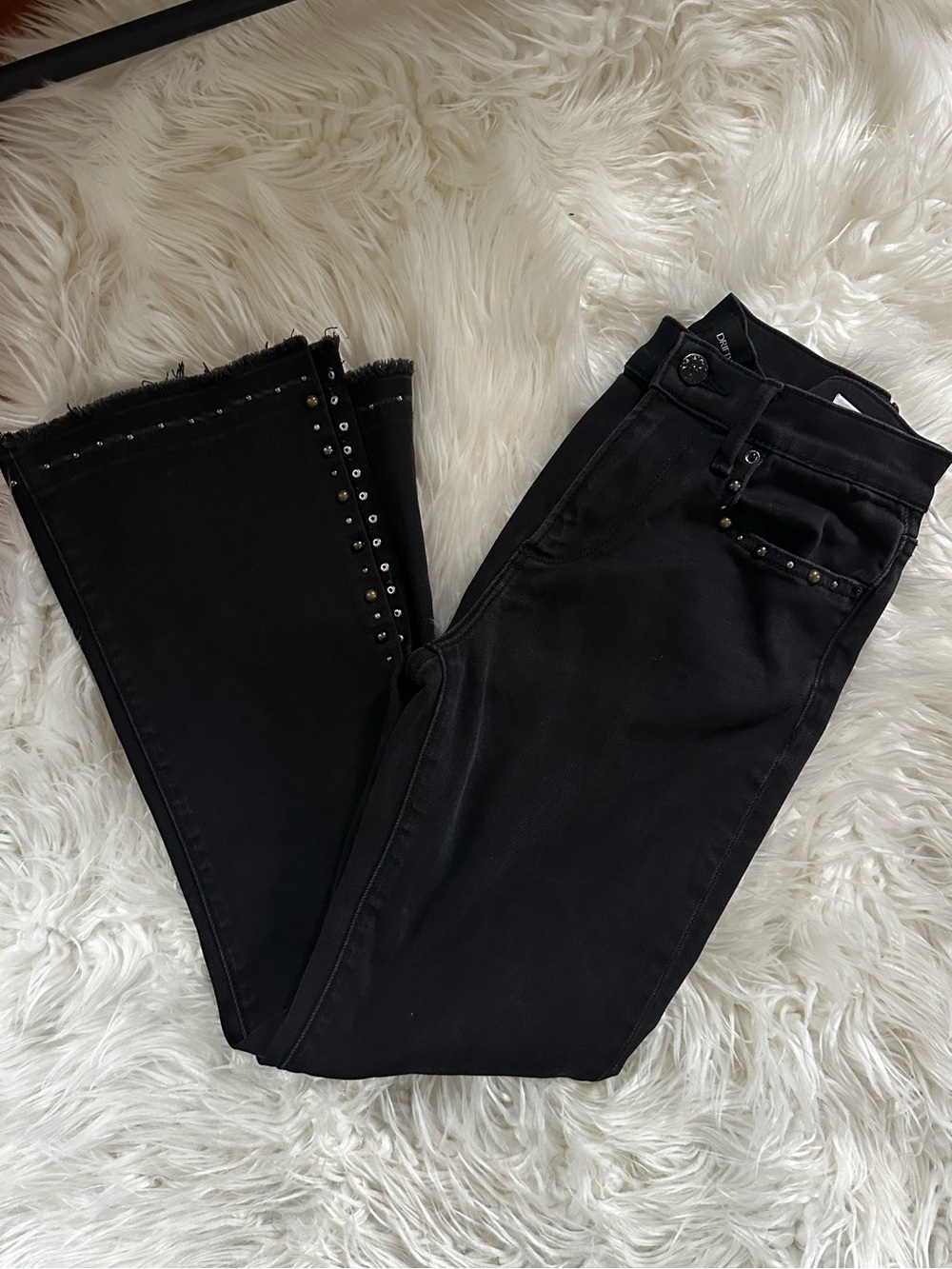 Driftwood Roxy Crop Boot Black Flared Cropped Ankle Jeans with Stud Trim 27 x 26
